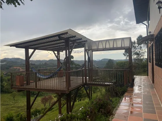 Casa Finca En Venta En San Vicente - Vereda La Enea