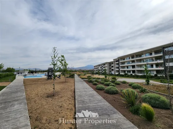 Departamento En Venta De 4 Dorm La Reserva. En Colina