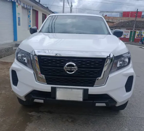 Nissan Frontier 2.5 Le