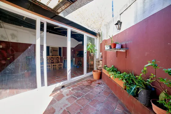 Venta - Casa - 6 Ambientes - Quincho - Patio - Barracas