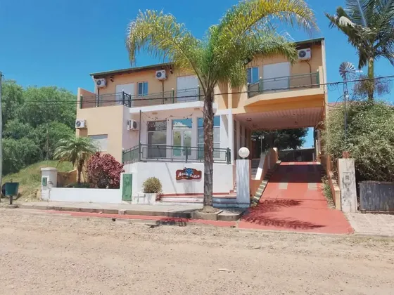 Hotel En Venta A 200 Mt Parque Termal Federacion