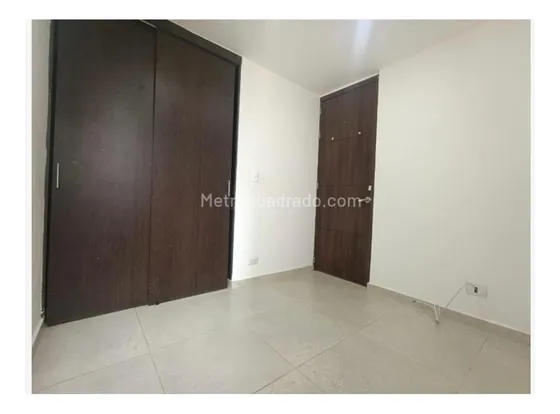 Arriendo Habitacion Unidad Plaza Navarra 
