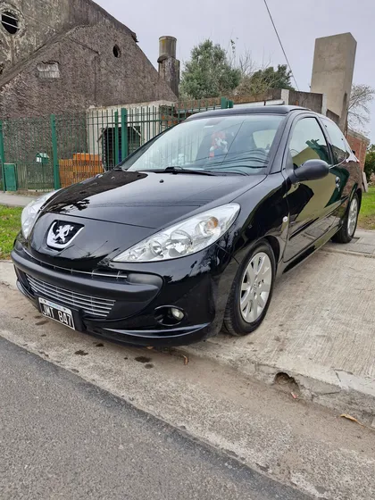 Peugeot 207 1.6 Xt