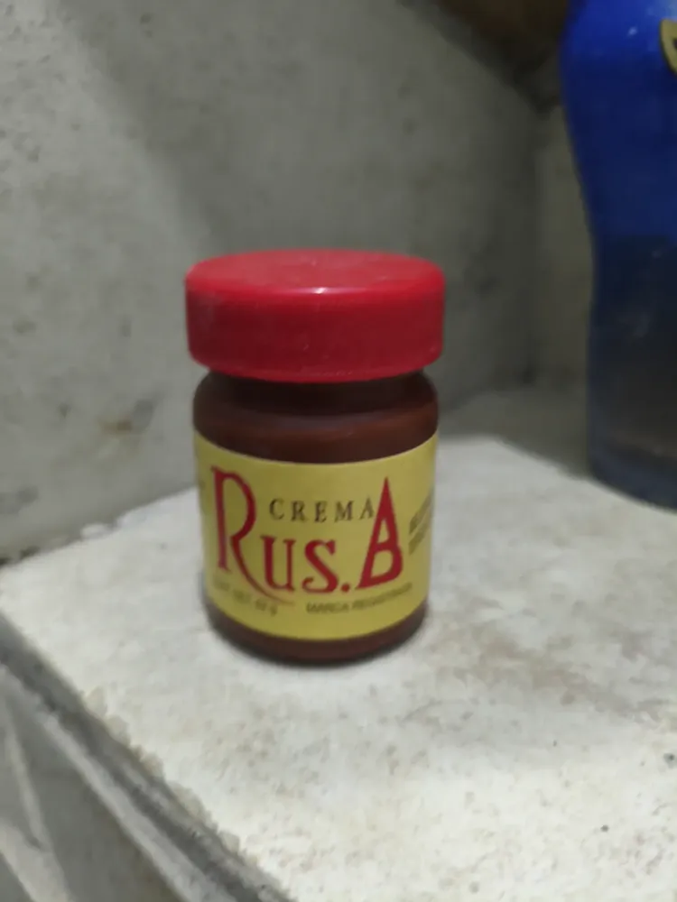Pomada Rusa Crema Rusa Anti Acne Y Despigmenta | Meses sin interés