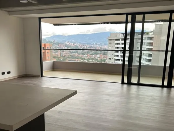  Apartamento En Arriendo En Envigado Sector Loma De Los Mesa (26938).