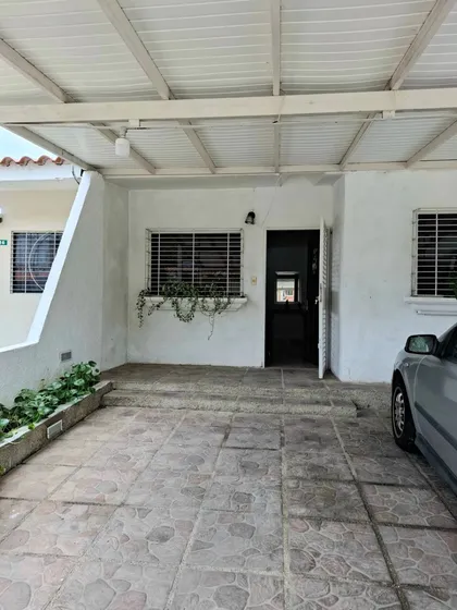 Cr Vende Casa En Lomas De La Hacienda, San Diego