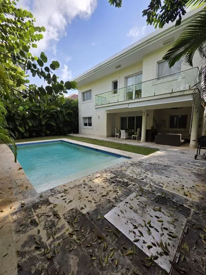 Casa En Venta O En Alquiler En Punta Cana Village 