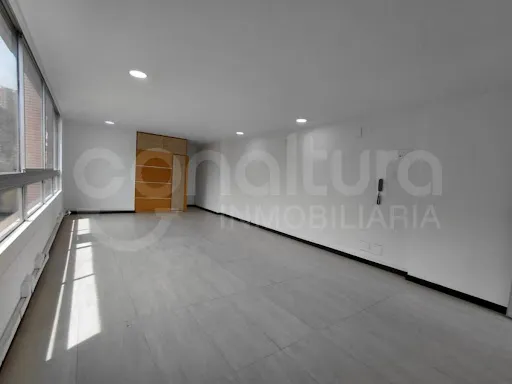 Oficinas En Arriendo Poblado 472-7446