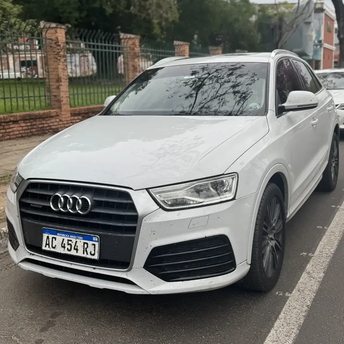 Audi Q3 2.0 TFSI S tronic Quattro 220 hp