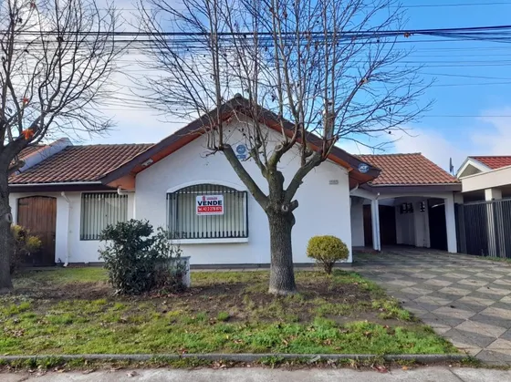 Casa En Venta En Villa Emmanuel