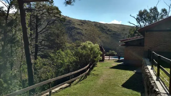 La Falda Camino Al Cuadrado 2 Ha Casco De Estrancia Y 3 Cabañas Escritura