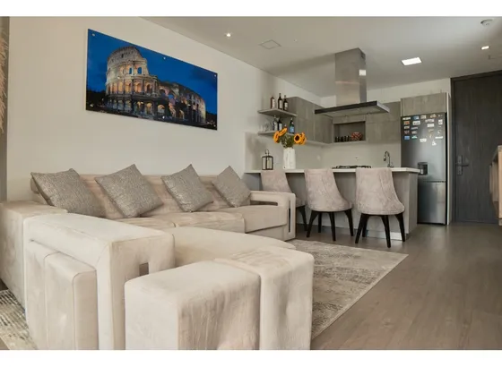 Se Vende Hermoso Apartamento En La Quinta Club House