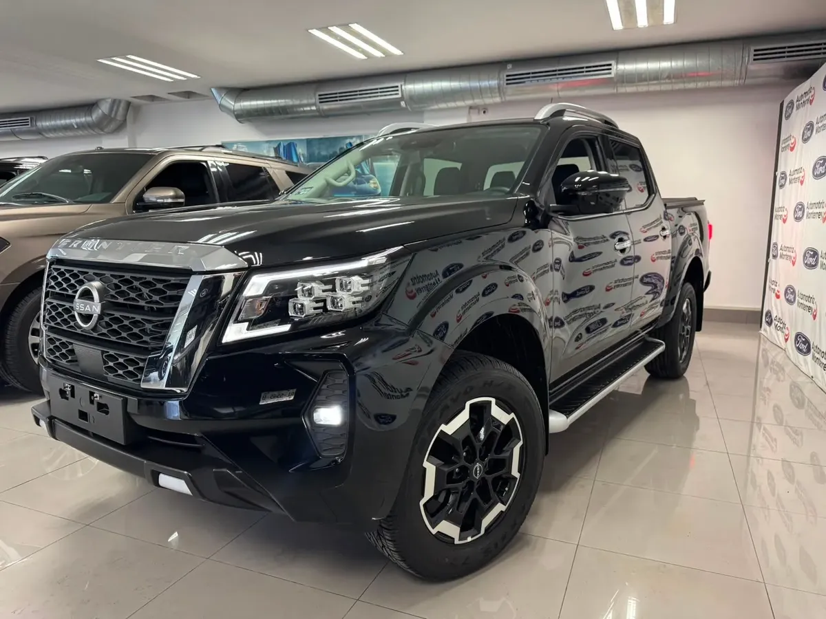 Nissan Frontier 2025 2.5 Doble Cabina Le Platinum At