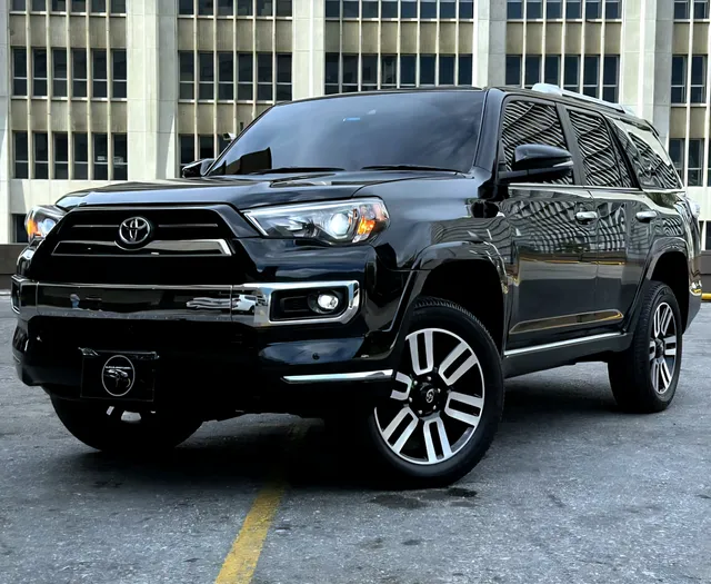 Toyota 4runner Limited 4x4