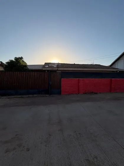 Casa En Venta De 3 Dorm. En Quillota