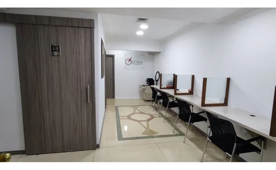 Espectacular Oficina En Venta Poblado Centro Empresarial