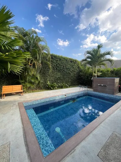 Casa Recreacional En San Diego La Cumaca Con Piscina - Wc