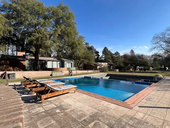 Alquiler Turístico Casa Con Pileta Y Parque Para Dos Familias En Va. Gral. Belgrano Córdoba
