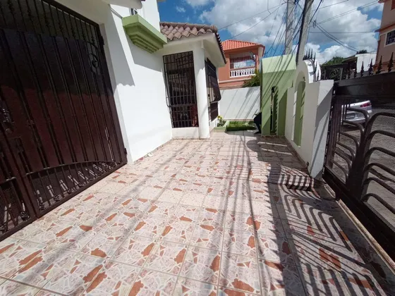 Venta De Casa En Urbanización Lucerna