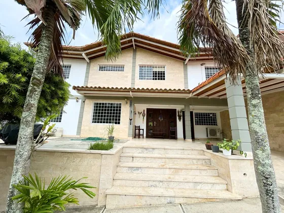 Lerli Mc Cormick Vende Hermosa Casa Zona Este Barquisimeto Lara Lmc **