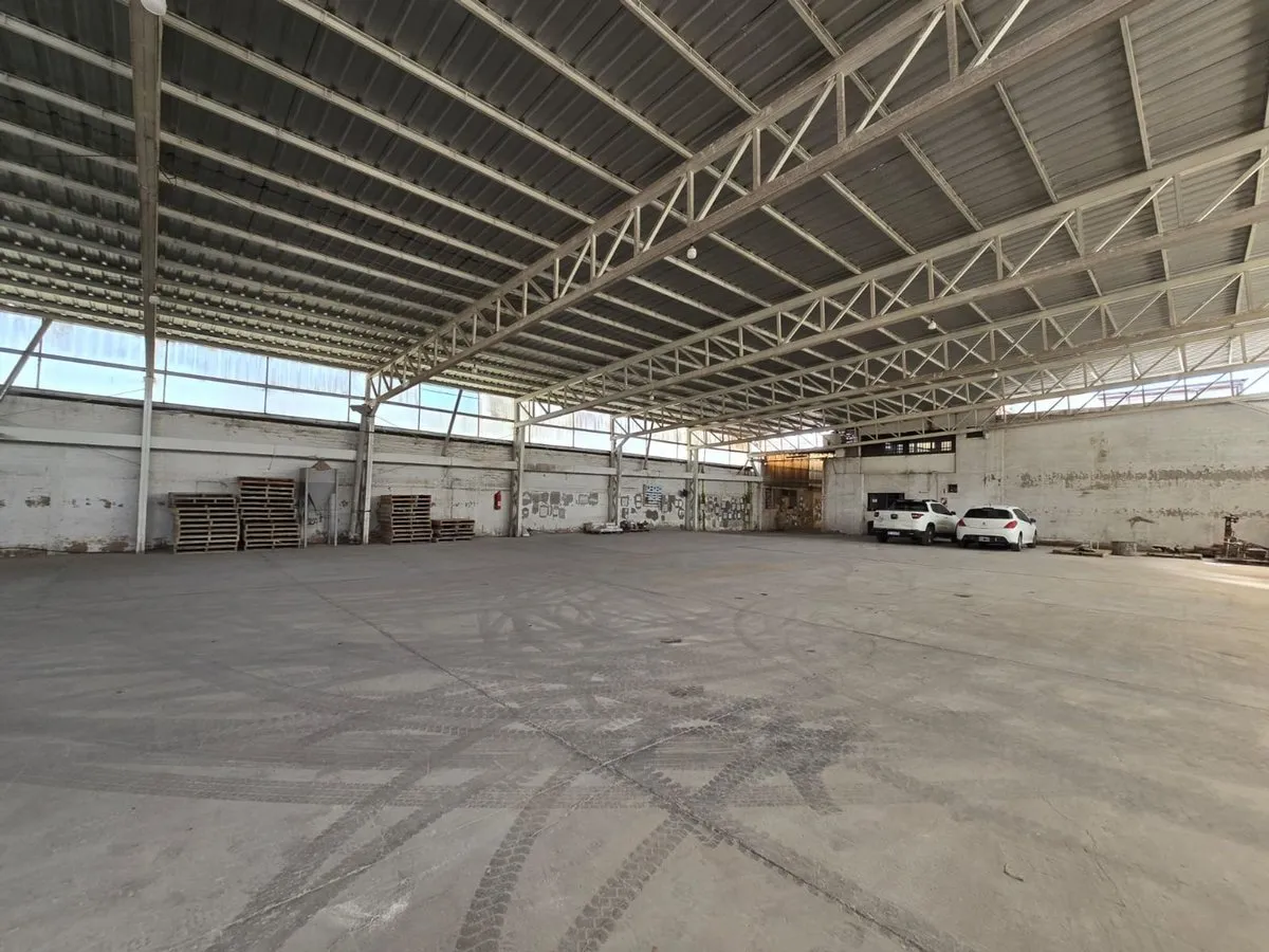Warehouse for Rent in Las Heras, 2,000 m² Covered Area