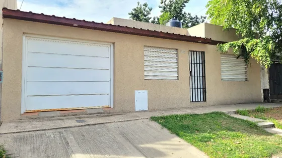 Venta Casa 3 Ambientes Castelar Sur