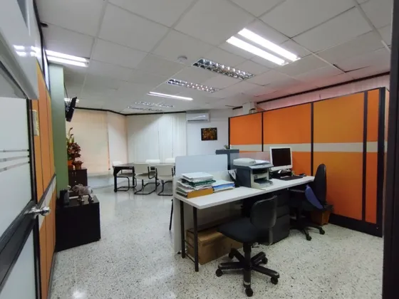 Oficina En Venta En Quinta Velez. Cod V27043