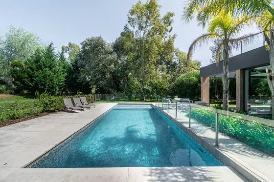 Casa En Venta 7 Ambientes En Terralagos. Permuta 