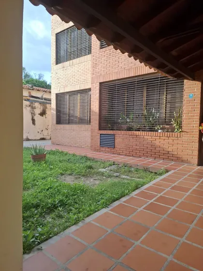 Apartamento En Venta Res Mari Mar Urb Sabana Larga