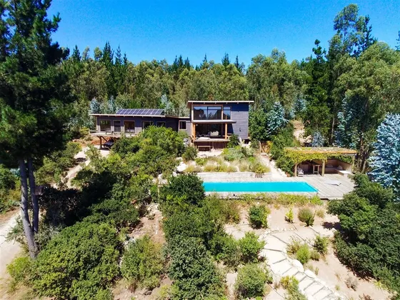 Casa En Venta De 4 Dorm. En Navidad