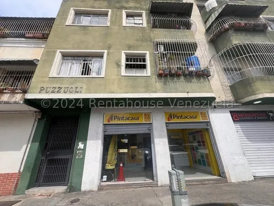 Jg Cod Flex 25-3593 Se Alquila Estupendo Local A Pie De Calle En Campo Claro Excelente Ubicacion Comercial