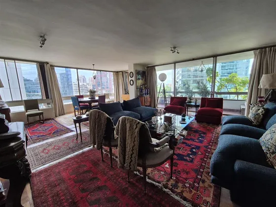 Departamento En Venta De 3 Dorm. En Las Condes