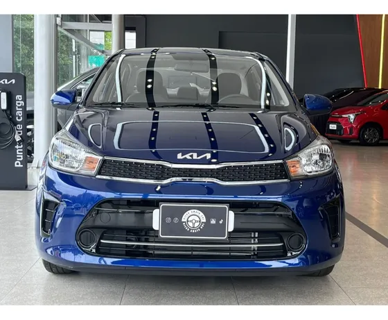 Kia Soluto 1.4 Emotion At