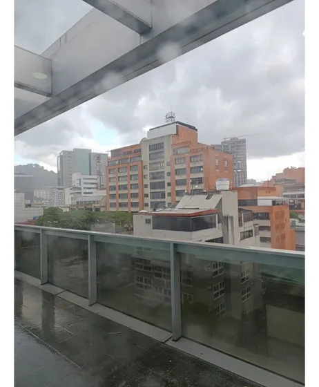 Oficina Las Mercedes 430 Mtrs2 Venta