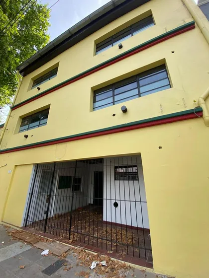 Alquiler Ex Colegio Ideal Oficina Instituto Consultorios Estudios - 900m2 - Proximo Avenida - Vicente Lopez La Lucila Olivos