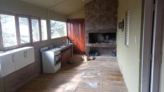 Casa En Venta - 2 Dormitorios 2 Baños - Cocheras - 375mts2 - Villa Naturaleza