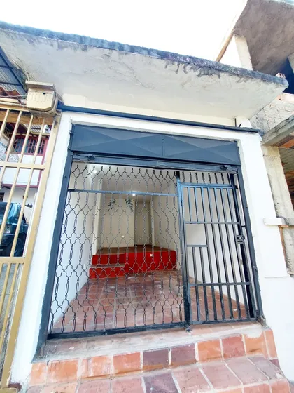 Rd Local Comercial   *en Alquiler* En  Unidad Vecinal 
