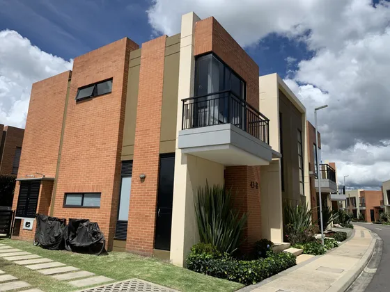 Casa En Venta En Cajica. Cod V1107021