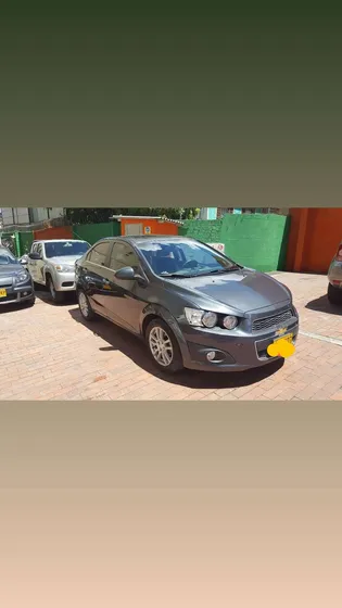Chevrolet Sonic 1.6 Lt 4 P