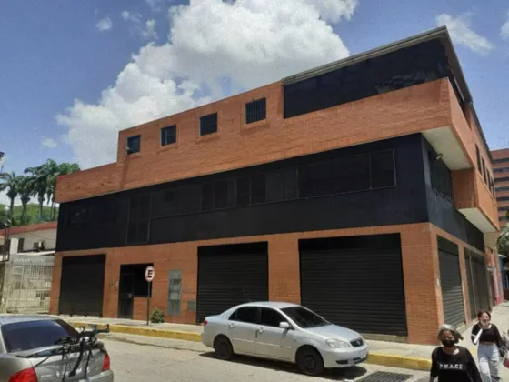 Alquiler De Local En Av. Bolivar De Valencia