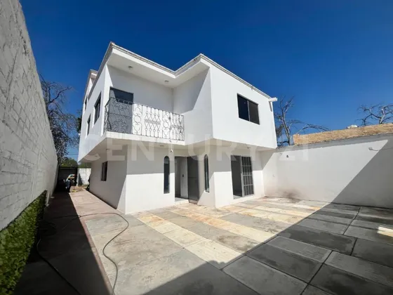 Casa En Venta En San Pedro Ahuacatlán, Sjr, Querétaro.