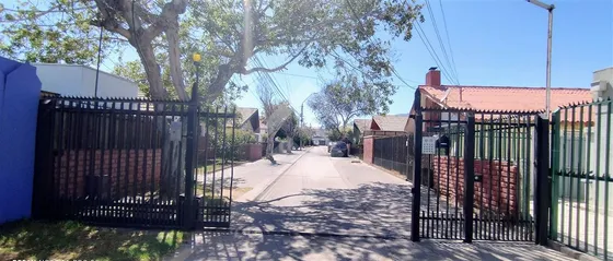 Casa En Venta Av Estadio En Huanhuali, La Serena