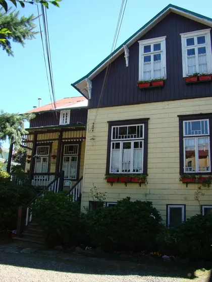 Casona Central Con 15 Habitaciones En Valdivia