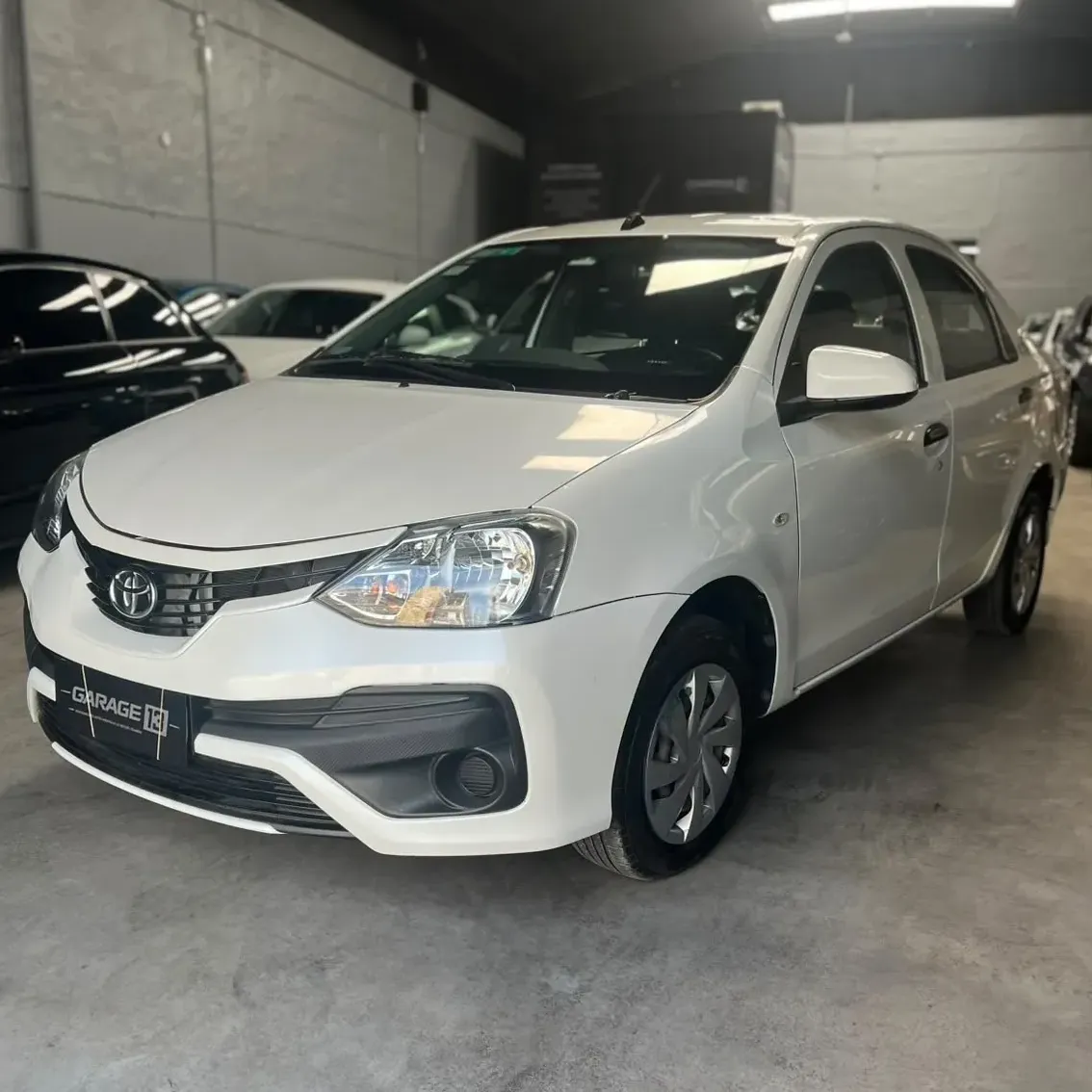 Toyota Etios 1.5 Sedan X