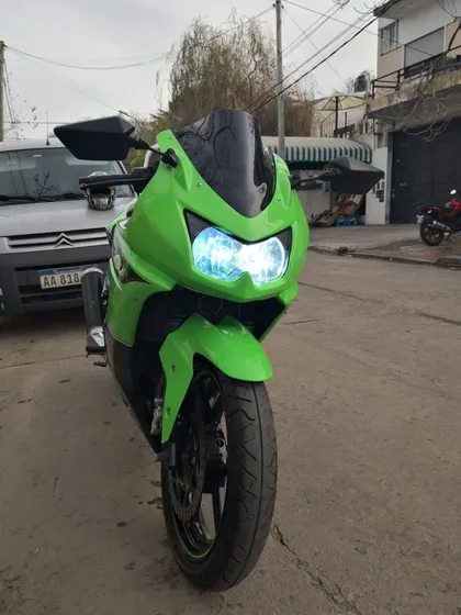 Kawasaki Ninja 250r