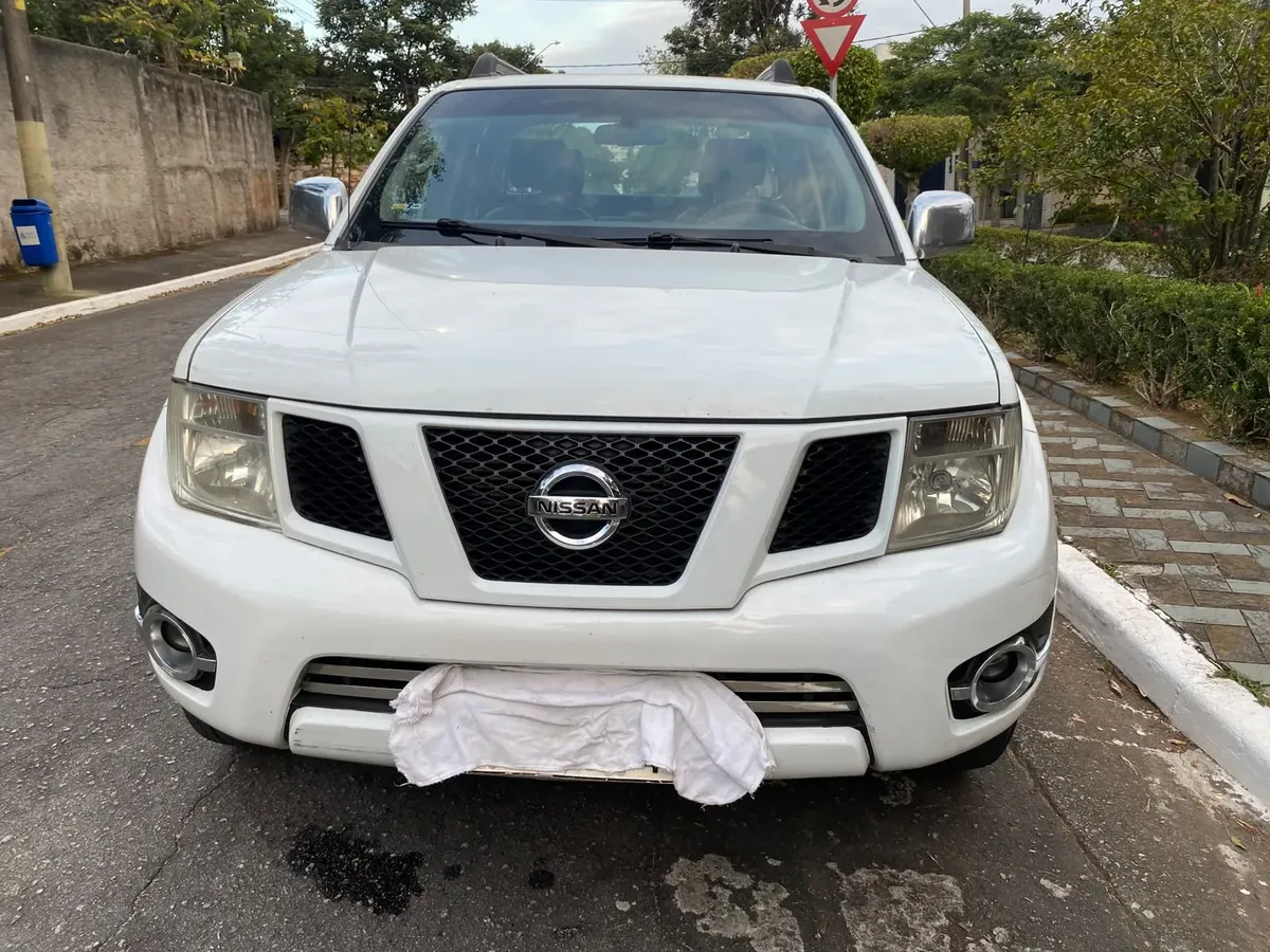 Nissan Frontier 2014 2.5 S Cab. Dupla 4x2 4p — foto 2