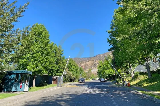 Gran Terreno En Venta En Santa María De Manquehue