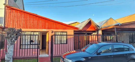 Casa En Venta De 3 Dorm. Estacionamiento En Puente Alto