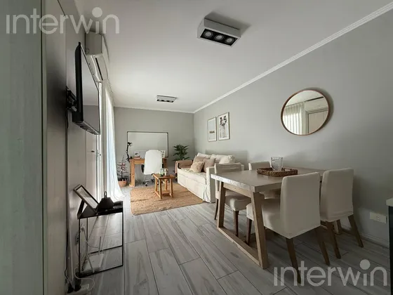 Departamento - 2 Ambientes - Con Balcón Y Cochera - Recoleta - Torre Deco - Alquiler -
