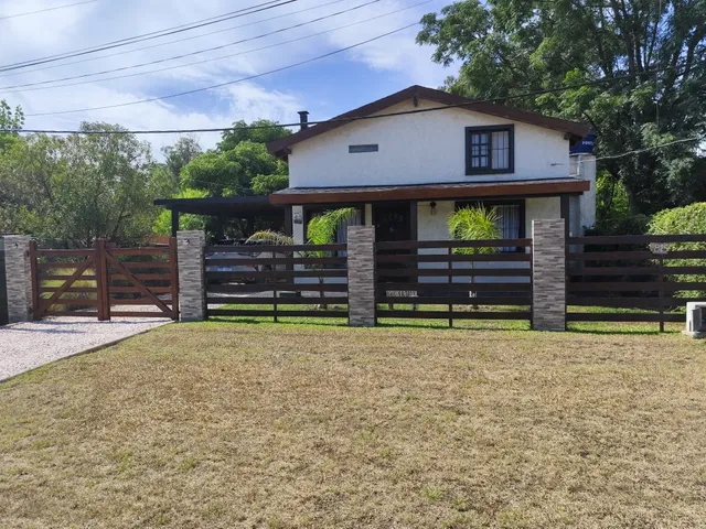 Alquilo Hermosa Casa Con Piscina Climatizada 